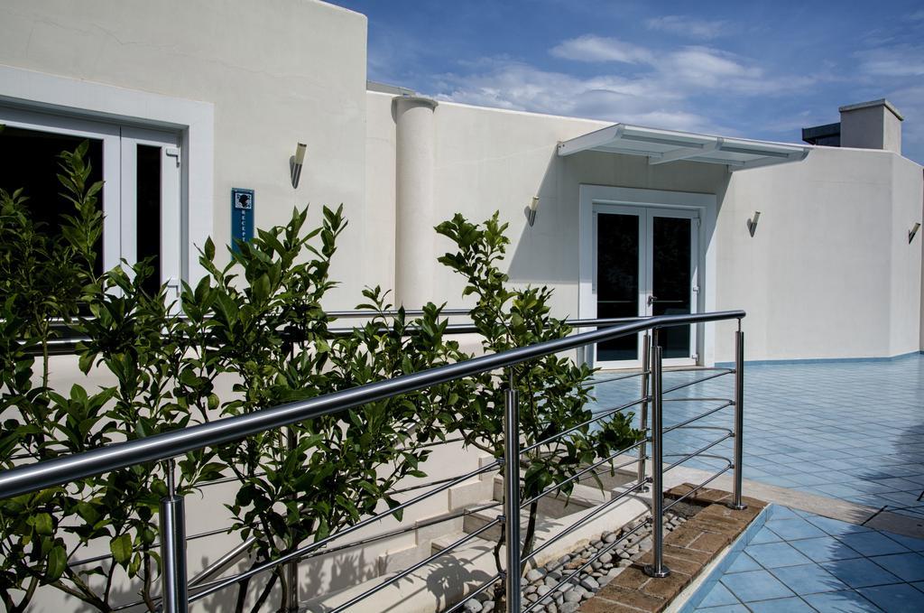 Moresco Park Hotel Sperlonga Exterior foto