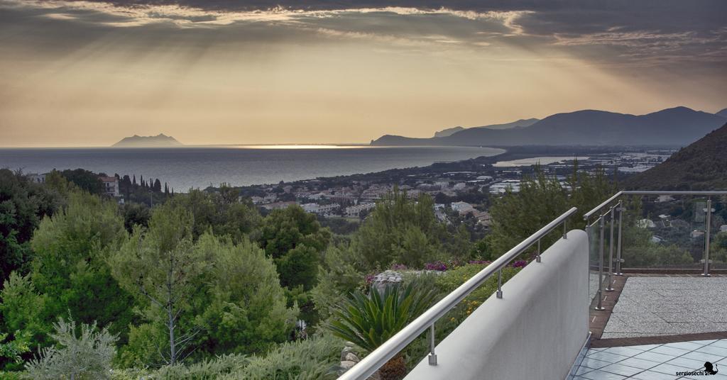 Moresco Park Hotel Sperlonga Exterior foto